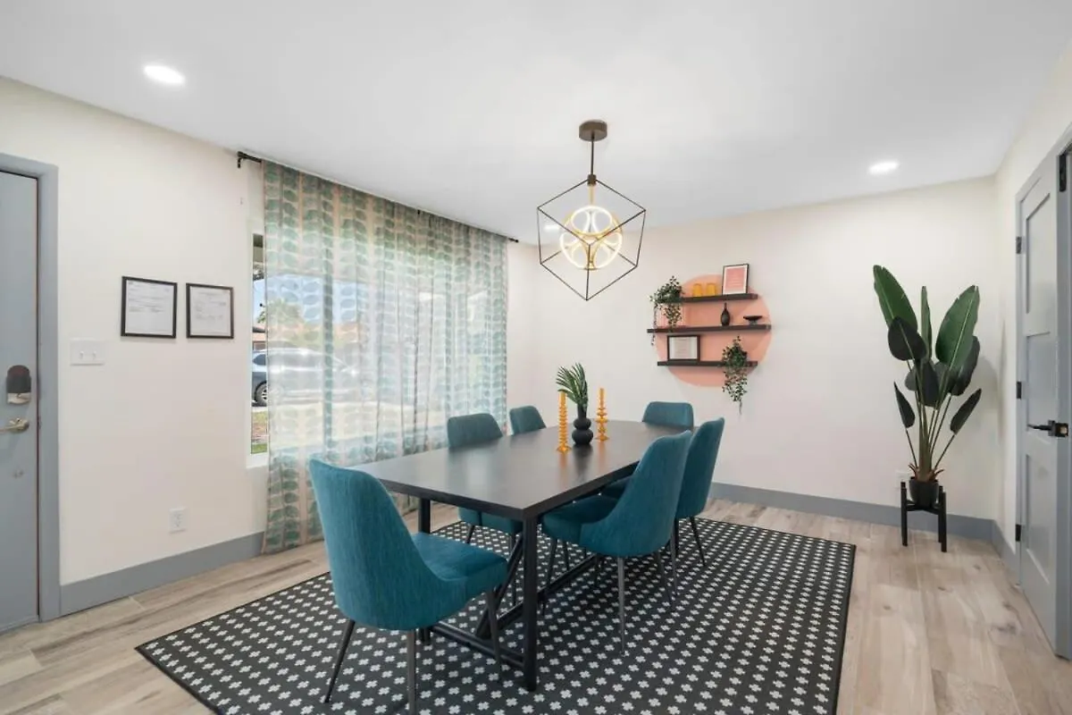 Scottsdale Sass - 5 Min To Old Town Pool And Fire Villa Holiday home