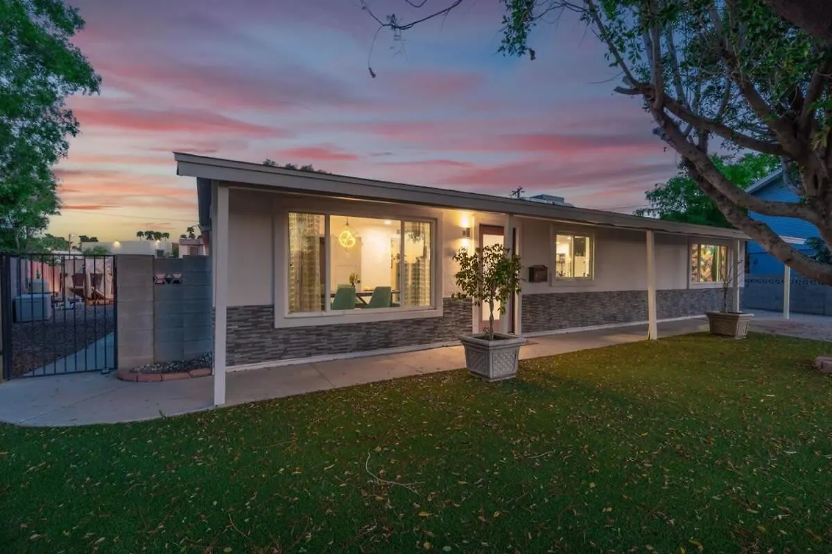 Scottsdale Sass - 5 Min To Old Town Pool And Fire Villa