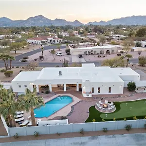 The Estate At Gold Dust Holiday home